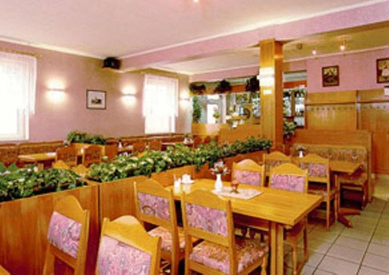 Mariánské Lázně Hotel Pelikan מראה חיצוני תמונה